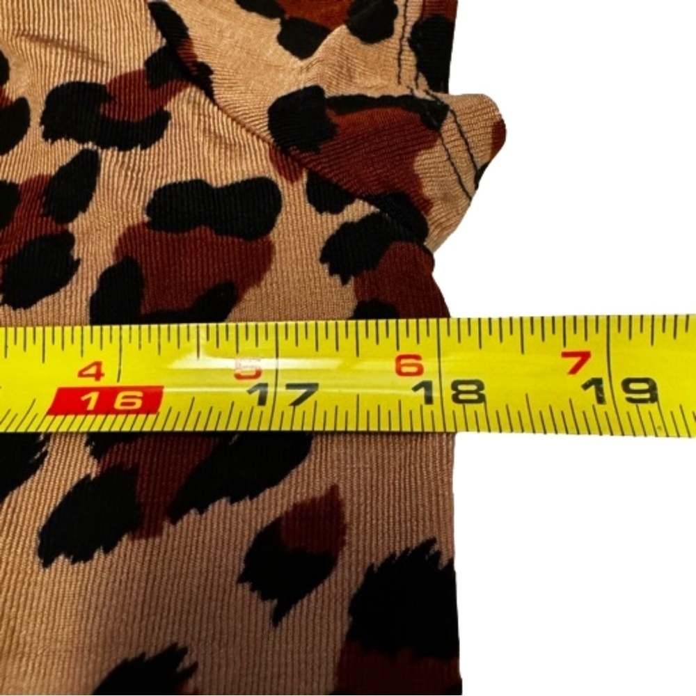 Slinky Brand Women's Size Small Brown Leopard Print Shirt Top Tee Cap Sleeve - Picture 8 of 12